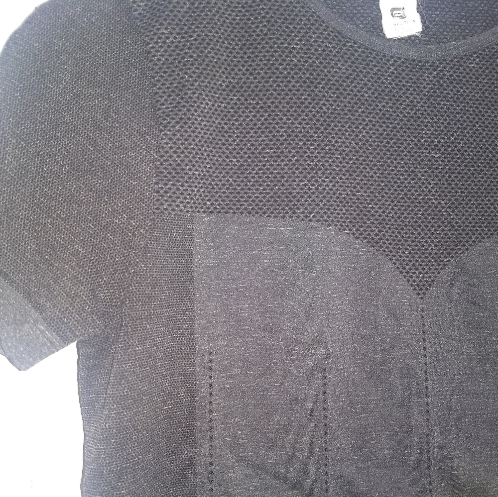 Fabletics Stretch Top - image 5